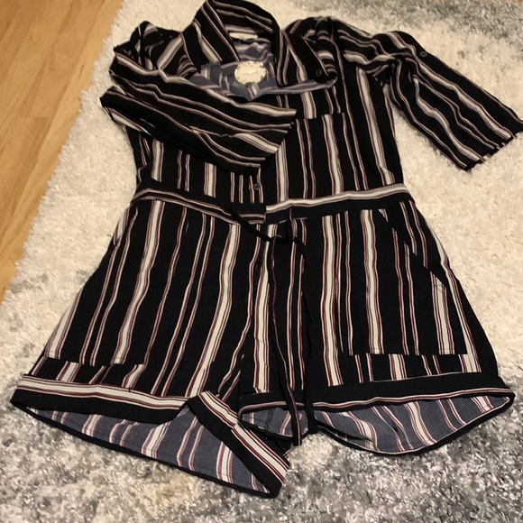 Oddy romper - Picture 4 of 7